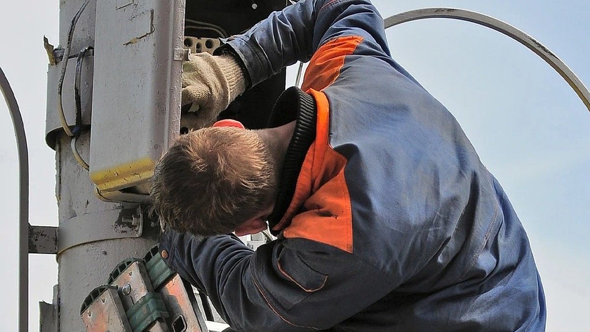 В Белогорском районе отключили свет