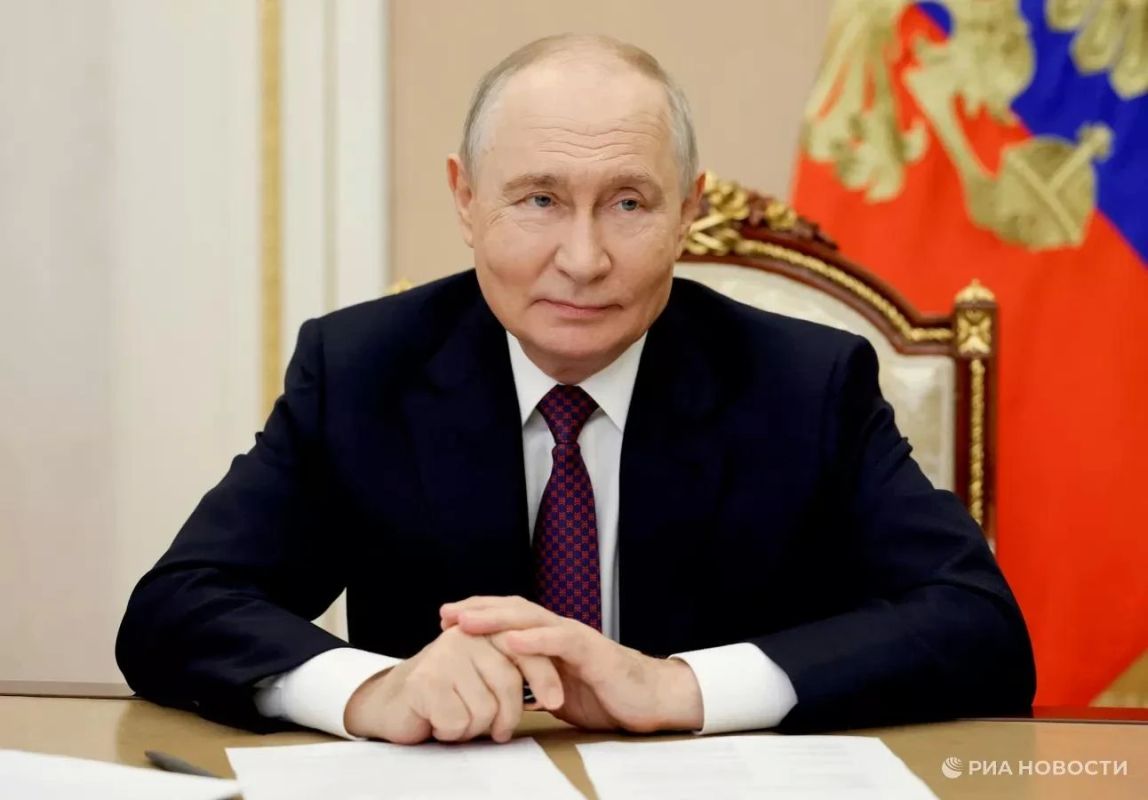 России нужны собственные и современные источники накопления энергии для развития электротранспорта — Путин