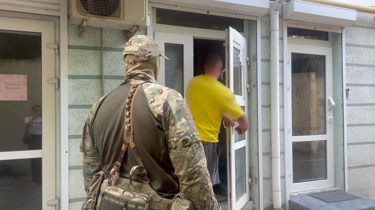 У жителей Севастополя изъяли немаркированную табачную продукцию на 15 миллионов рублей
