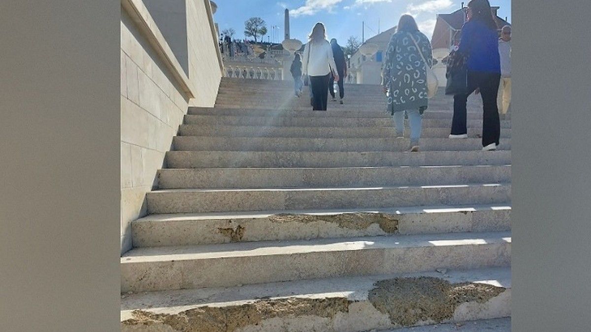 Балясины, ступени и вазоны: ремонт Митридатской лестницы в Керчи обойдется в 49,5 миллиона рублей