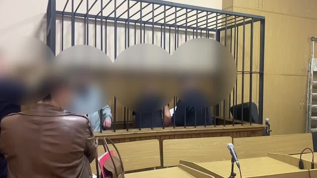Видео из зала судебного заседания