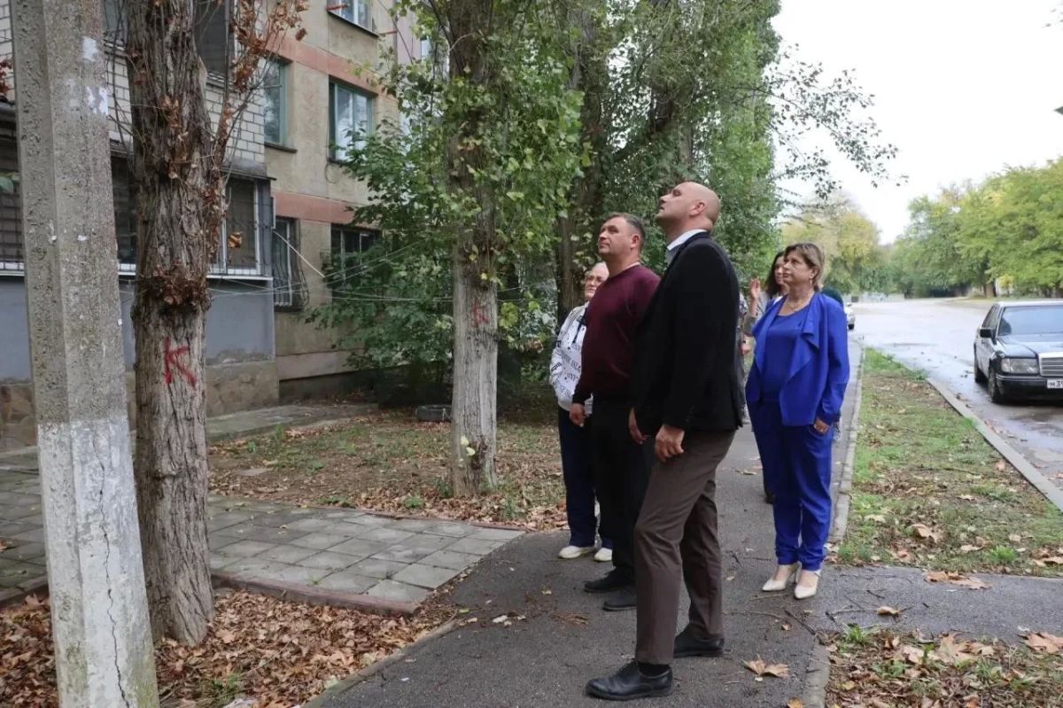В Керчи обсудили проблемы общежитий