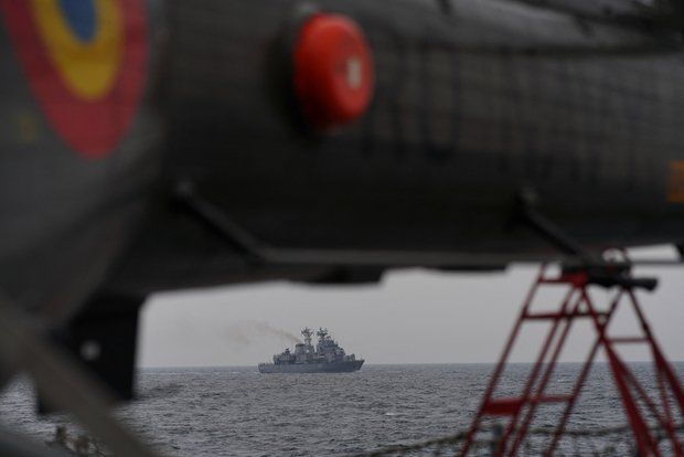 МО РФ: ВС России ударили по связанным с ВСУ морским судам в Черном море