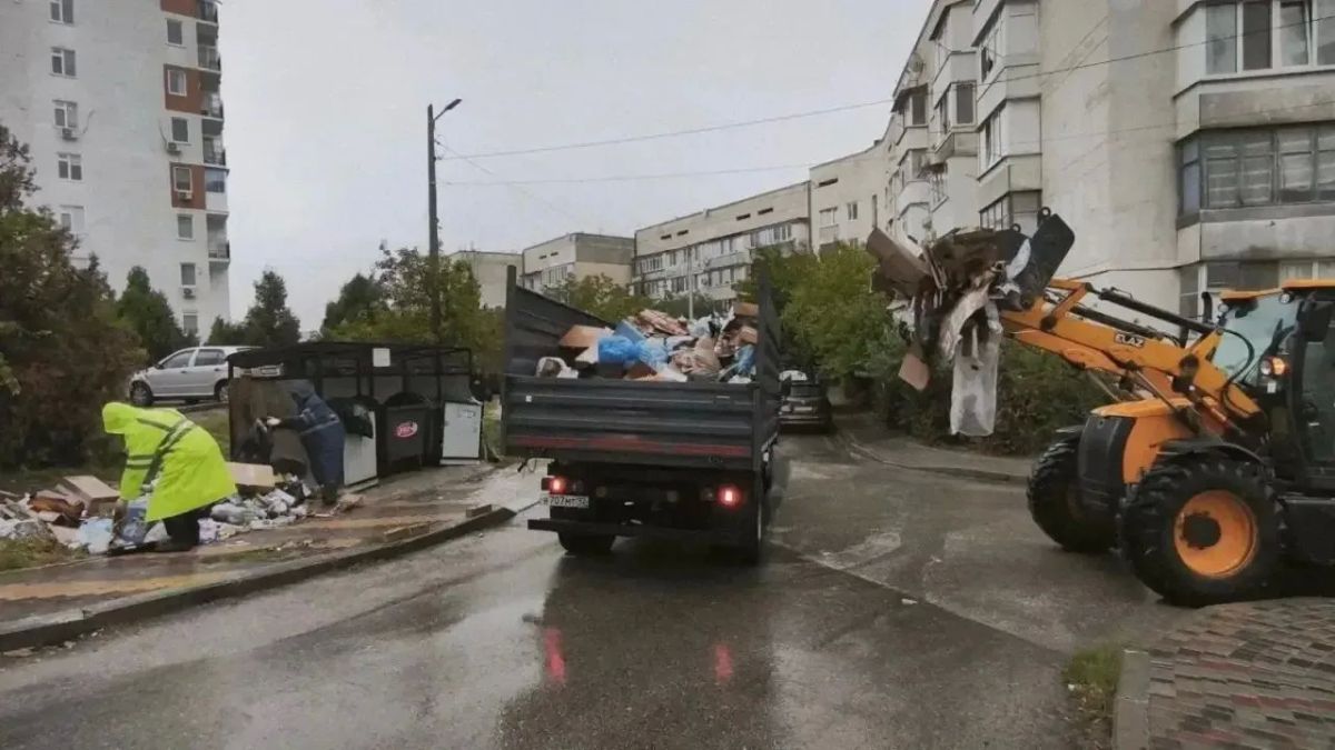 Ситуация с вывозом мусора в Севастополе: первые результаты
