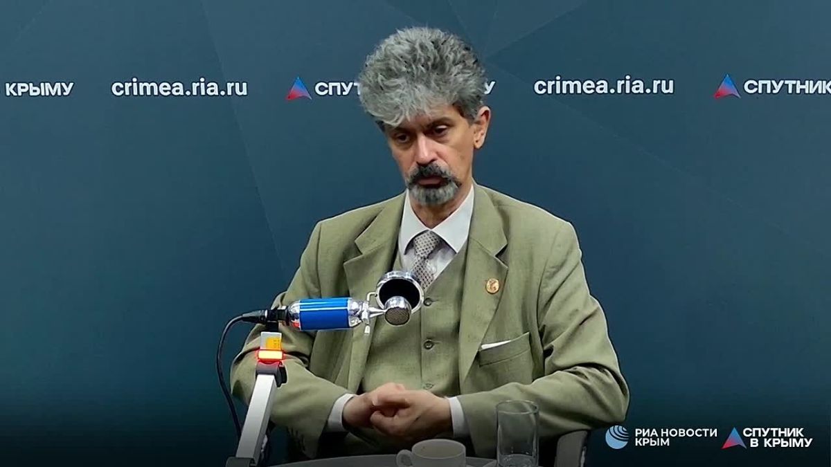 Зеленский становится политиком, который никому не нужен и всем мешает