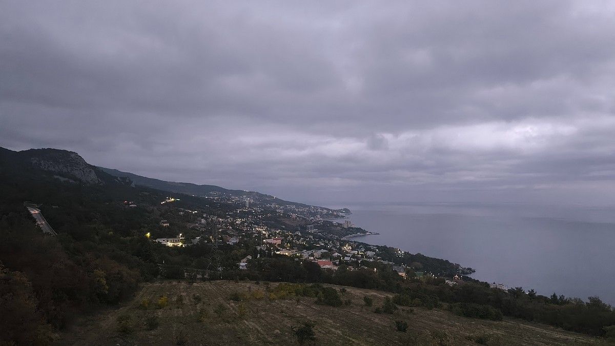 В Крыму помогают детям военнослужащих, погибших в зоне СВО