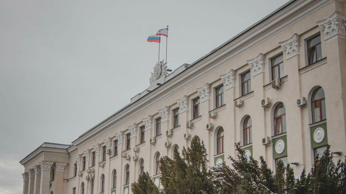 В Крыму утвердили порядок субсидирования работодателей за простой в период ЧС