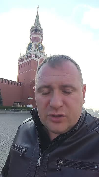 Денис Олейник: Прибыл в столицу нашей Родины — город Москва для участия в проекте ВАРМСУ «Муниципальный диалог»