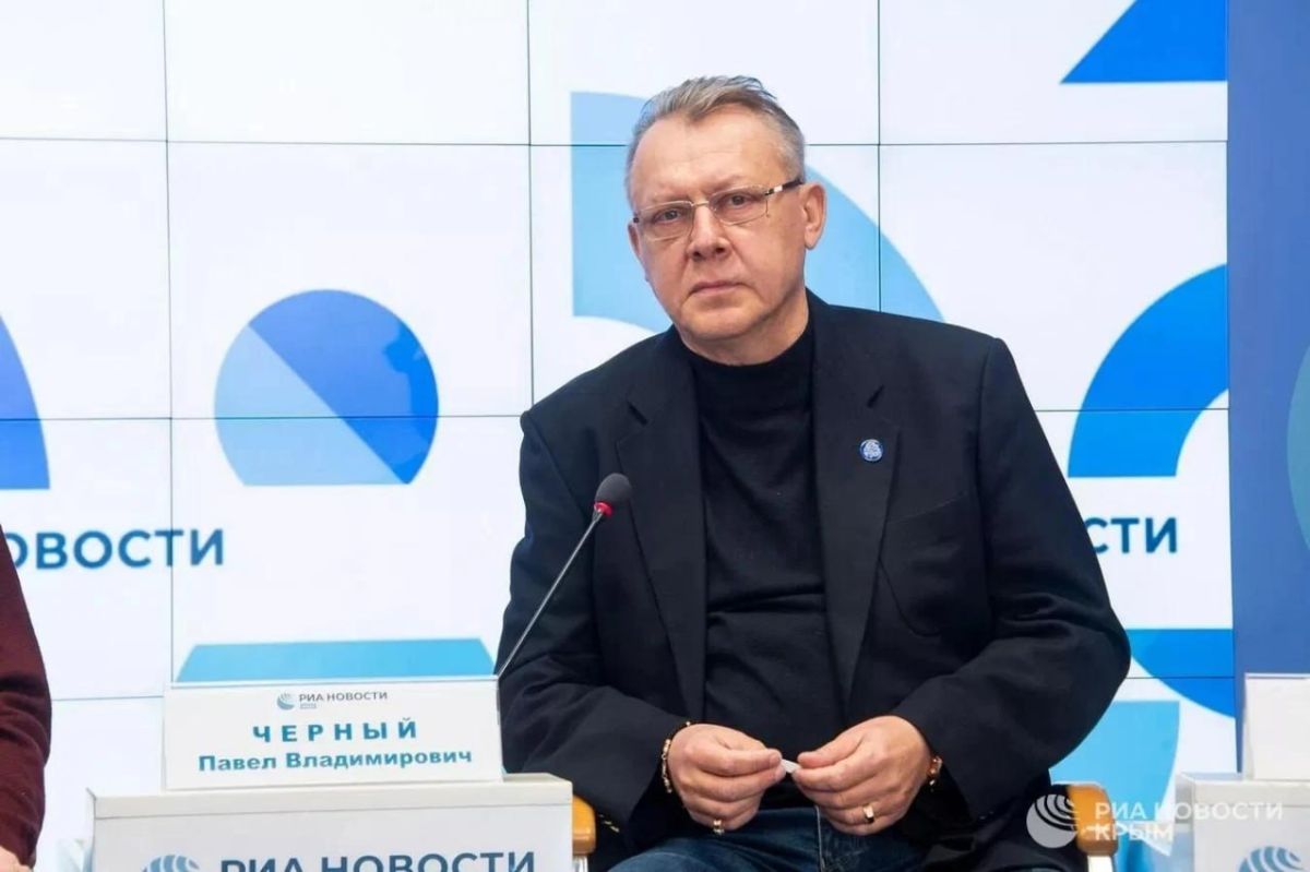 Путин отметил званием директора Крымского театра кукол - Павел Черный стал "Заслуженным работником культуры Российской Федерации"
