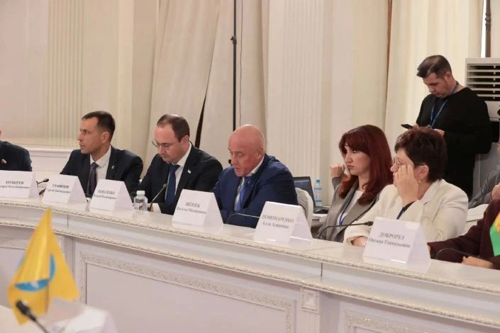 Парламентарии Юга России поддержали идею, представленную Государственным Советом Республики Крым, по вопросу дерегулирования бизнеса в связи с введением режима техногенной ЧС