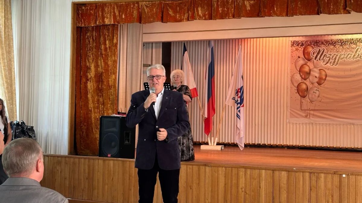 В «Крымтроллейбусе» поздравили сотрудников с Днём работника автомобильного и городского пассажирского транспорта
