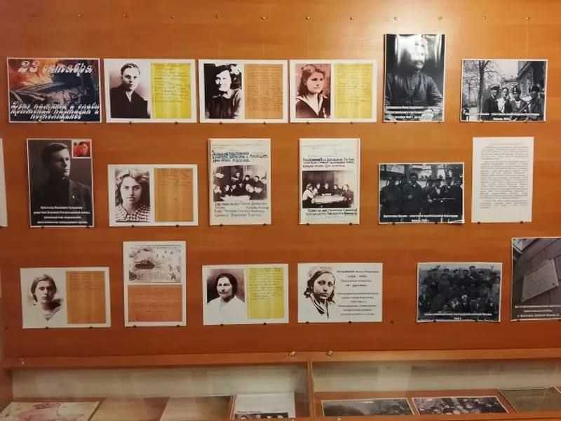 Специалисты МБУ «Архив города Евпатории подготовили выставку ко Дню памяти и славы крымских партизан и подпольщиков