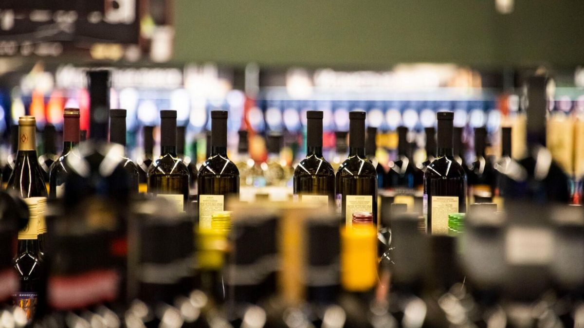 9 из 10 бутылок крепленого вина на полках российских магазинов – из Крыма