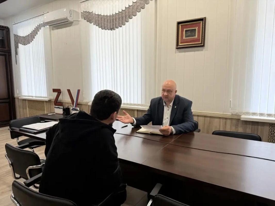 Дмитрий Мильгевский: В рамках Общерегионального приёма граждан рассмотрел обращения жителей по вопросам, требующим внимания и взаимодействия с ответственными службами