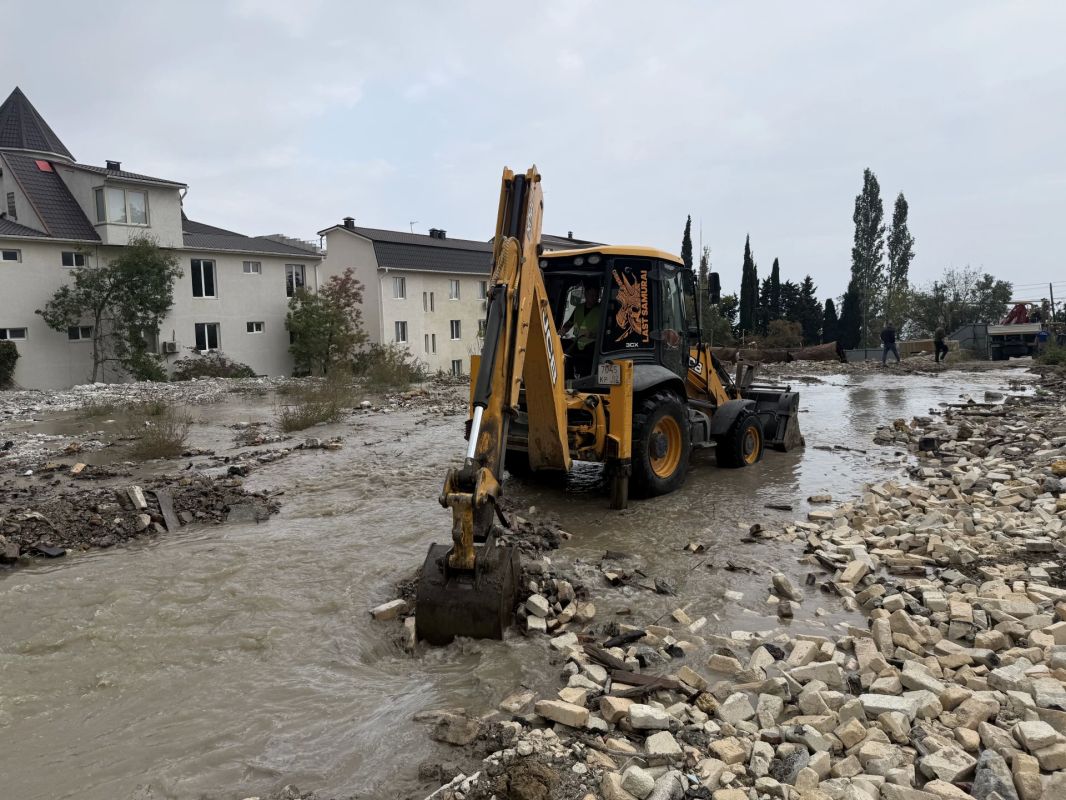 33 объекта освободили от воды в Большой Ялте