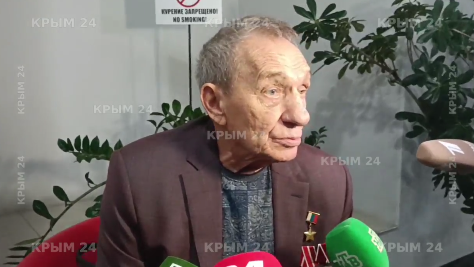 «Больных несли в больницу на носилках, тележках. Кого не могли принести, умирал на улице»: Главврач Алешковской больницы рассказал о терроре боевиков ВСУ