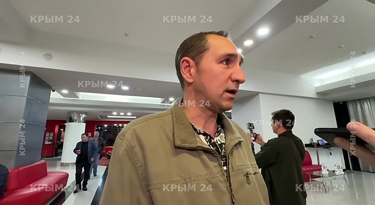 Семья из Алешек лишилась дома из-за обстрелов ВСУ и три месяца ждала шанса на спасение
