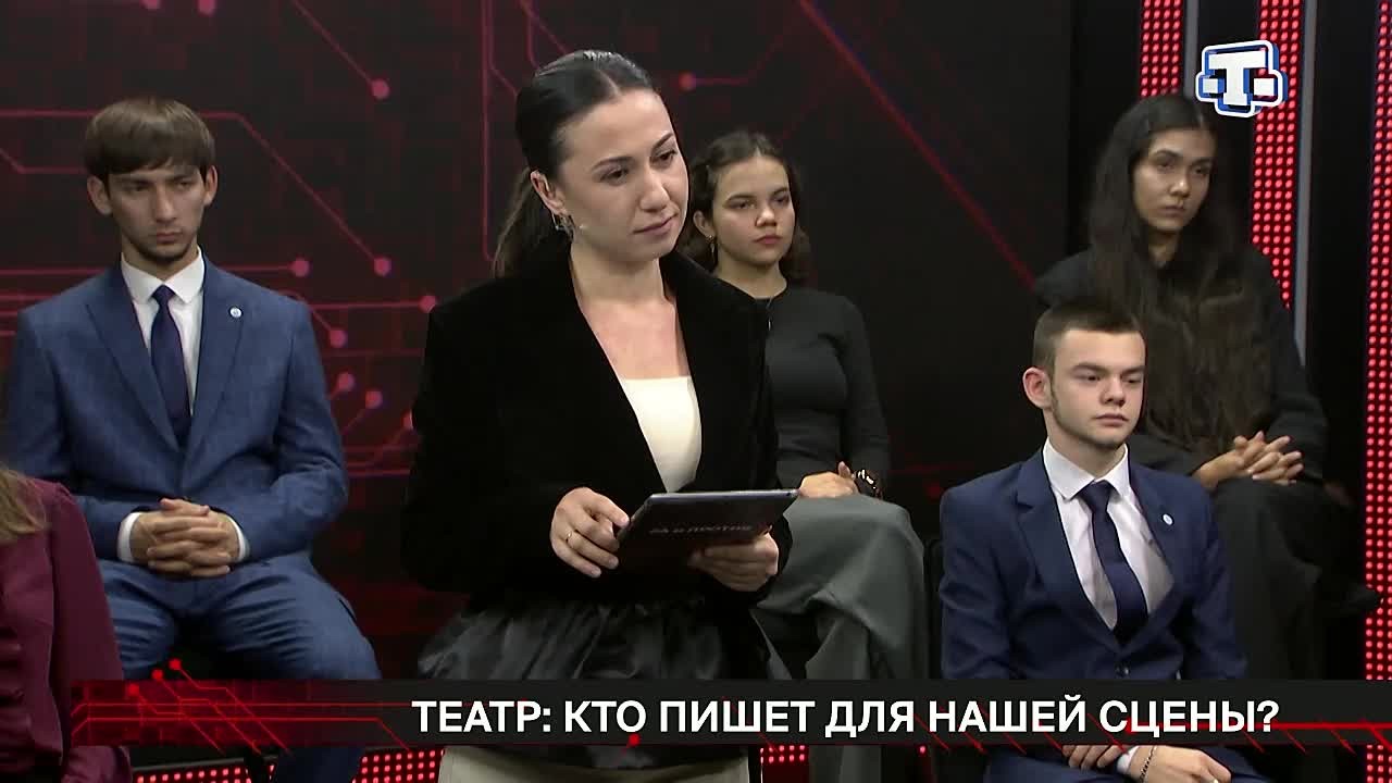 Крымскотатарский театр проводит минимум три вечерних показа в неделю