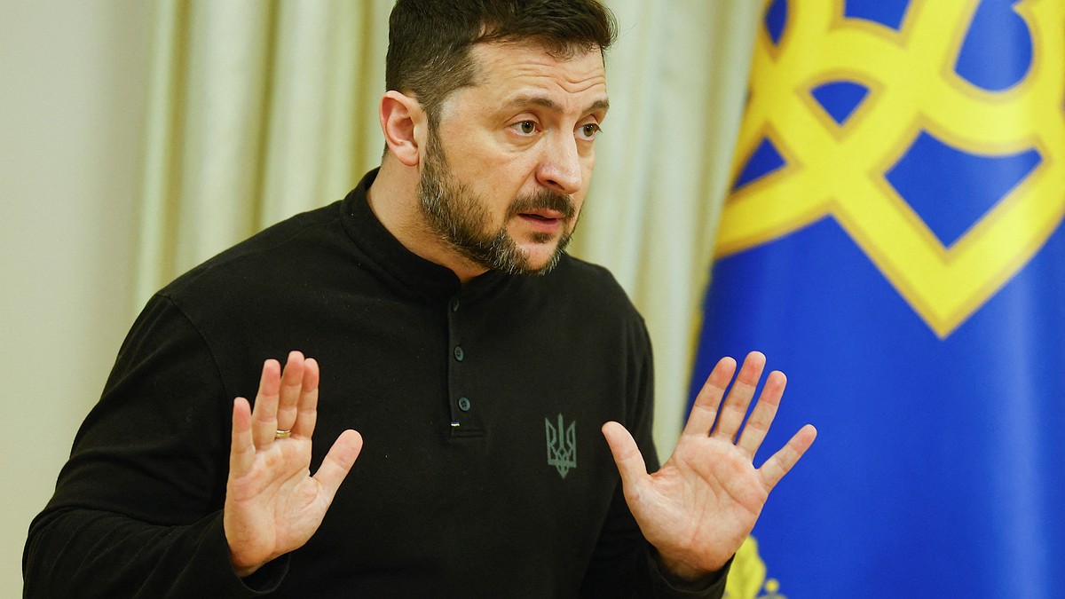 «Побрехеньки для населения»: Константинов отреагировал на слова Зеленского о древности Украины