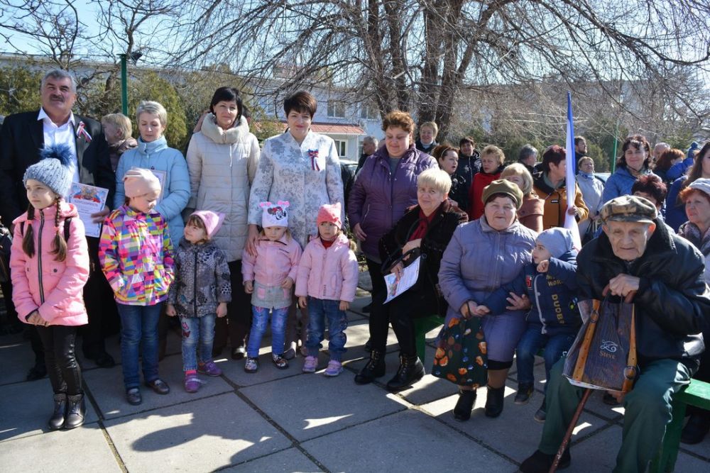 Пгт первомайское