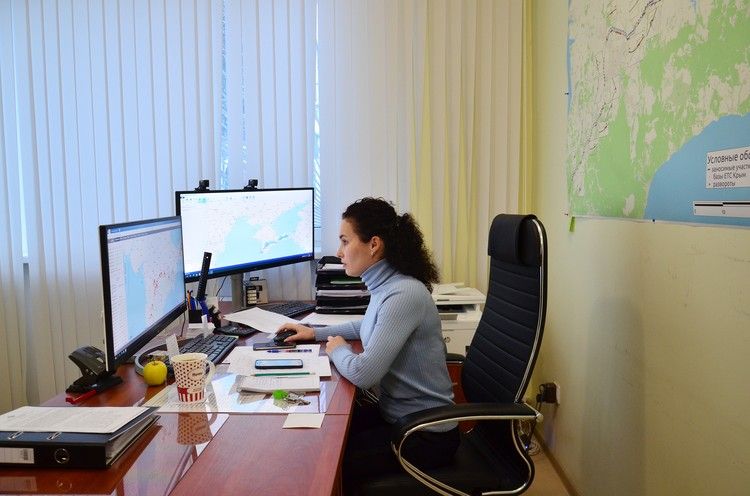 в каком году крым засыпало снегом. 91f11c4c19e0201ac97424185dd0d312. в каком году крым засыпало снегом фото. в каком году крым засыпало снегом-91f11c4c19e0201ac97424185dd0d312. картинка в каком году крым засыпало снегом. картинка 91f11c4c19e0201ac97424185dd0d312. Зима – непредсказуемое время года для жителей Крыма. Увидеть снег на полуострове, само по себе уже событие. Слепить снеговика и поиграть с семьёй или друзьями, в основном, возможность есть только в горах. Но почему на полуострове выпадает так мало снега, и вообще осадков в последнее время, которые привели к засухе, выяснял корреспондент «Крым 24». в каком году крым засыпало снегом. 91f11c4c19e0201ac97424185dd0d312. в каком году крым засыпало снегом фото. в каком году крым засыпало снегом-91f11c4c19e0201ac97424185dd0d312. картинка в каком году крым засыпало снегом. картинка 91f11c4c19e0201ac97424185dd0d312. Зима – непредсказуемое время года для жителей Крыма. Увидеть снег на полуострове, само по себе уже событие. Слепить снеговика и поиграть с семьёй или друзьями, в основном, возможность есть только в горах. Но почему на полуострове выпадает так мало снега, и вообще осадков в последнее время, которые привели к засухе, выяснял корреспондент «Крым 24».