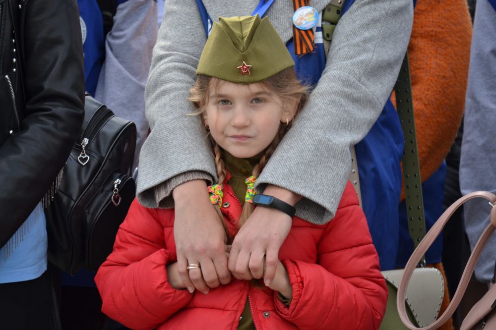 На Парад Победы в Симферополе пришло посмотреть порядка 3,5 тысяч человек