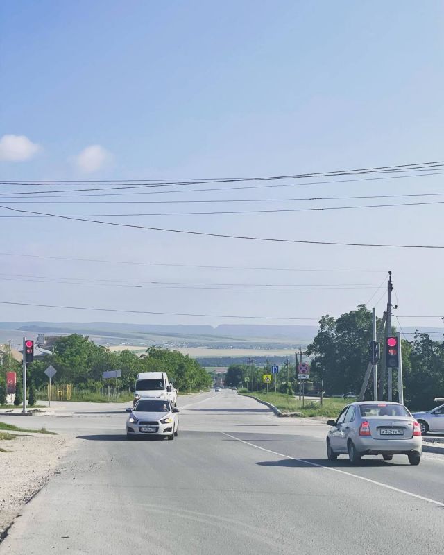 Расположение автокамер по улице фрунзе города бахчисарая В Бахчисарае на пересечении улиц Строительная - Кооперативная установлен светофо
