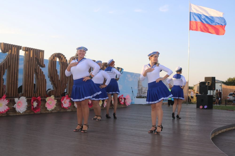 Село бутрахты. День села Столбовое. День села. Фотографии день села Бутрахты.