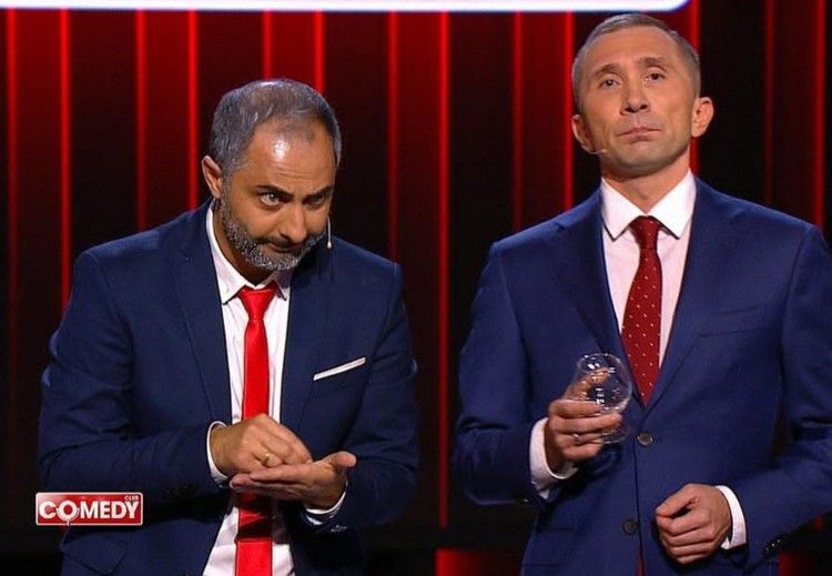 comedy club маленькая квартира. Смотреть фото comedy club маленькая квартира. Смотреть картинку comedy club маленькая квартира. Картинка про comedy club маленькая квартира. Фото comedy club маленькая квартира