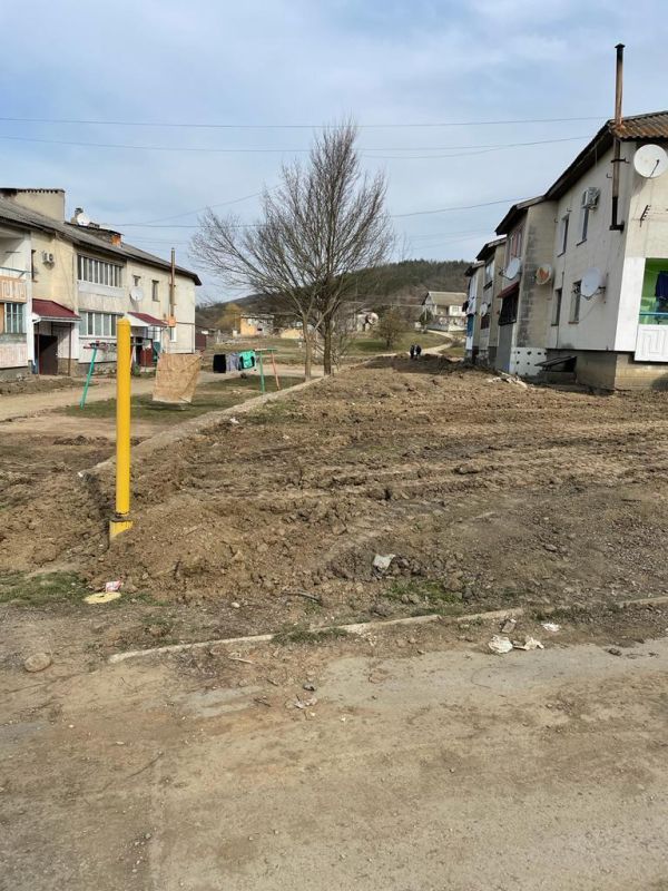 Прогноз погоды голубинка. Голубинка Бахчисарайский район. Село Голубинка Бахчисарайский район Крым. Администрация Бахчисарайского района село Голубинка. Село счастливое Бахчисарайский район.