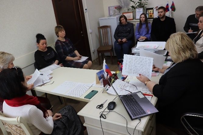 Заседания дирекции. Комитет по делам архивов Республики Крым. Крымский институт архив фото. Новости Крыма Симферополь