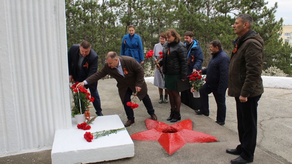 Освобождение белогорска. 13 Апреля день освобождения Белогорского района. День освобождения Белогорска Крым. 13 Апреля день освобождения Белогорского района презентация. Освобождение Белогорска Крым фото.