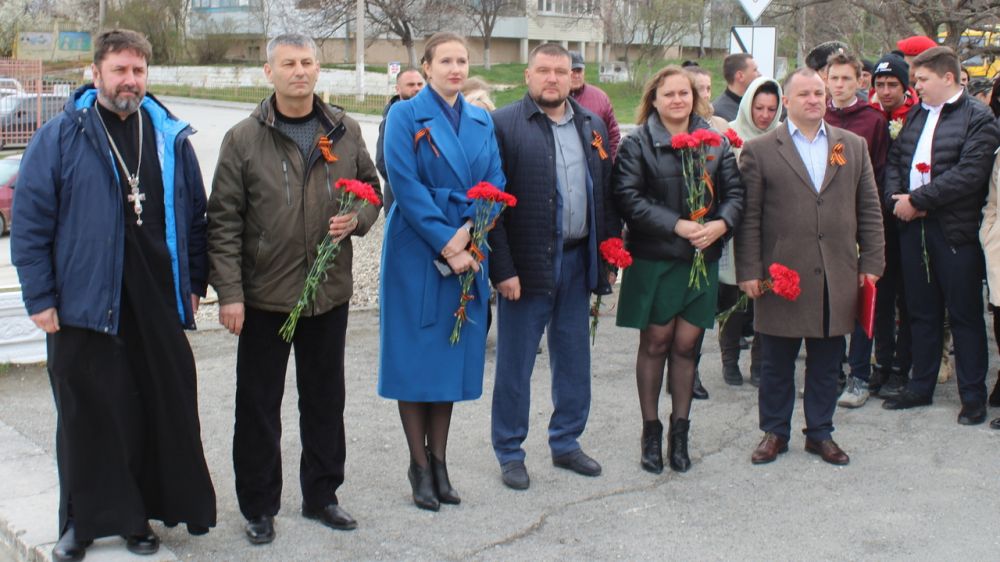 Освобождение белогорска. 13 Апреля день освобождения Белогорского района. День освобождения Белогорска Крым. Освобождение Черноморского района от фашистов. Освобождение Белогорска Крым фото.