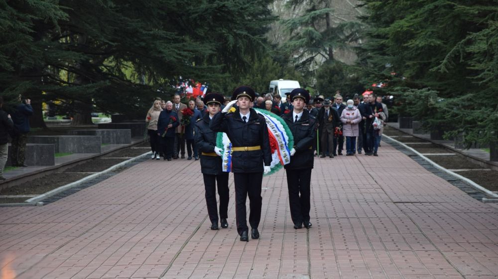 Симферополь празднует 78-ю годовщину освобождения