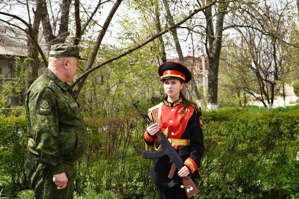 Комиссариат симферополь. Военный комиссар Республики Крым. Лымарь Военком. Военком Нижнегорского района.