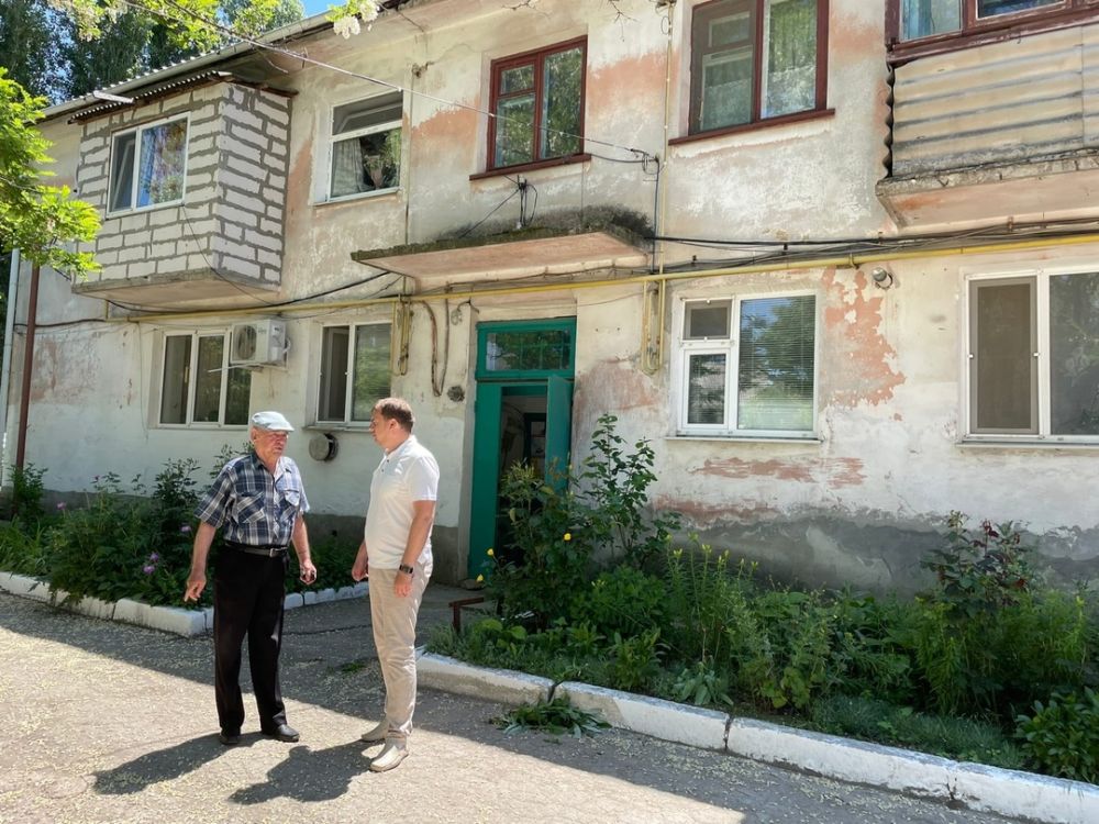 Квартиры в нижнегорском. Пгт Нижнегорский. Нижнегорск Крым. Посёлок городского типа Нижнегорск в Крыму. Новости Крыма Нижнегорский район