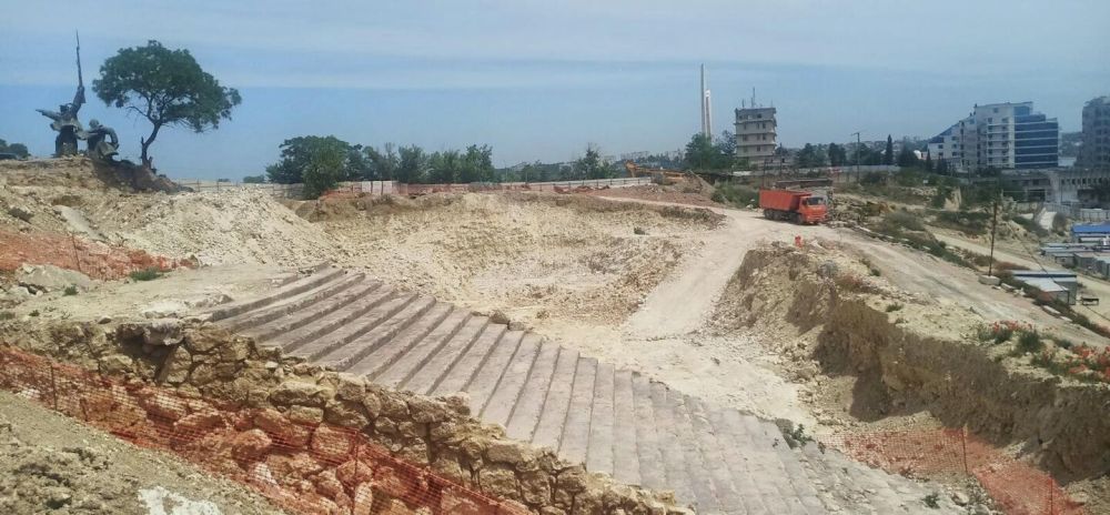 В центре Севастополя археологи раскопали остатки векового храма