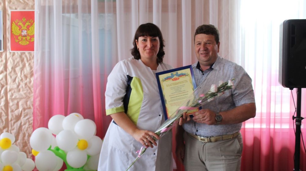 В Белогорском районе состоялось торжественное собрание, посвященное Дню медицинского работника
