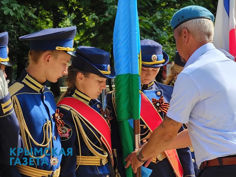 Праздник «крылатой пехоты»: как в Симферополе отмечают День ВДВ