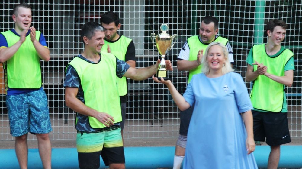 День города и День физкультурника в Гаспре отметили футбольным матчем на «Кубок Титана»