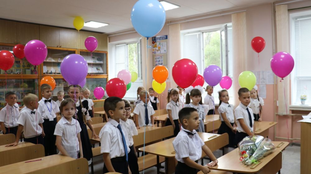 11362 учащихся сели за школьные парты в Феодосийском округе