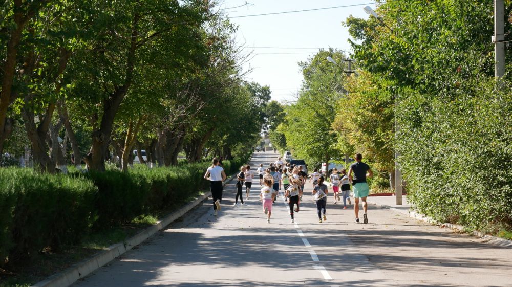 Погода пгт черноморский на неделю. Посёлок городского типа. Крым в сентябре. Крым. Симферополь. Симферополь 18в.