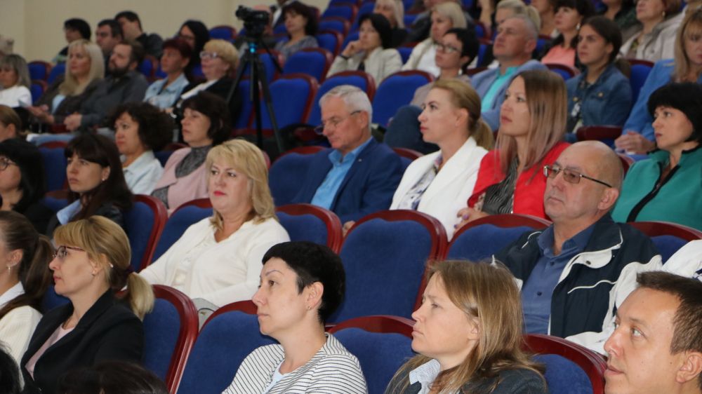 Минфин Крыма организовал расширенный республиканский семинар по вопросам недопущения нарушений при проведении закупочных процедур