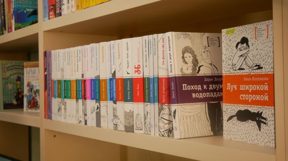 Состоялось открытие детской модельной библиотеки в пгт. Черноморское