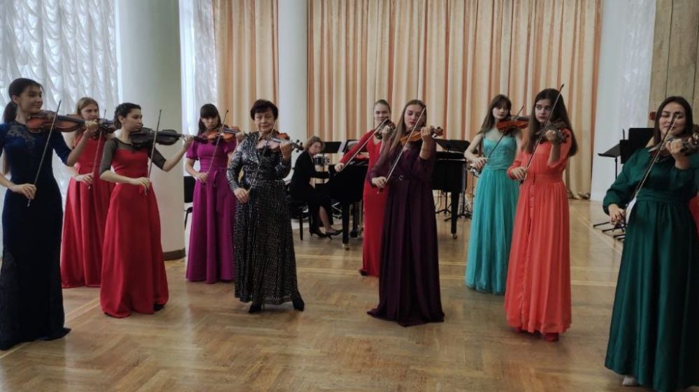 Татьяна Манежина провела встречу с крымскими педагогами академического музыкального искусства