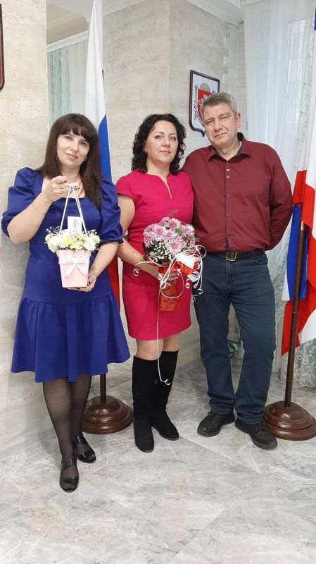 За прошлую неделю в Республике Крым зарегистрировано 672 брака и рождений