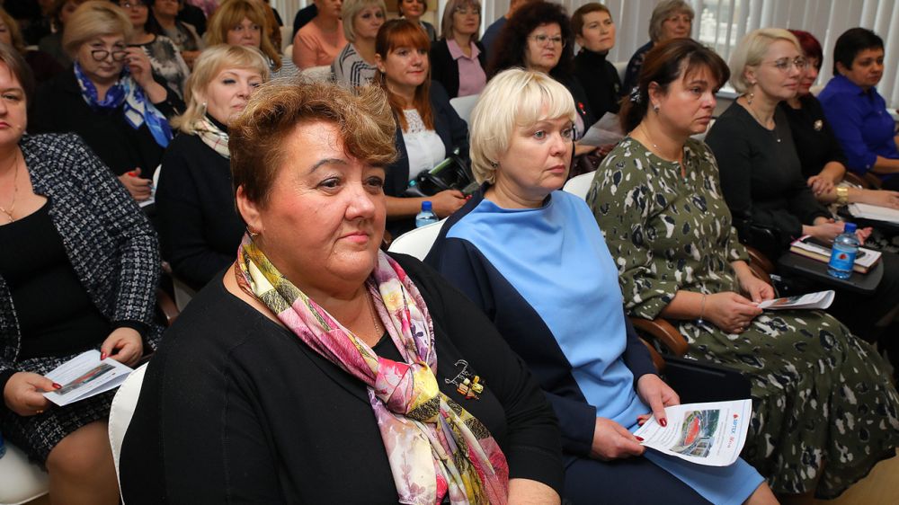 В «Артеке» прошел семинар для руководителей крымских школ
