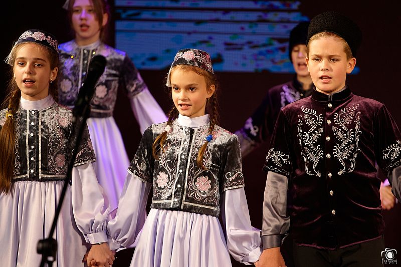 Как детям прививают уважение к традициям народов России