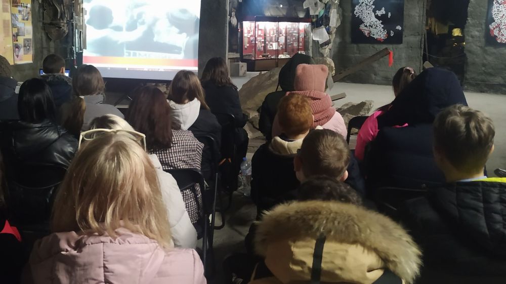 В учреждениях культуры проходят памятные мероприятия, посвященные Дню полного освобождения Ленинграда от фашистской блокады