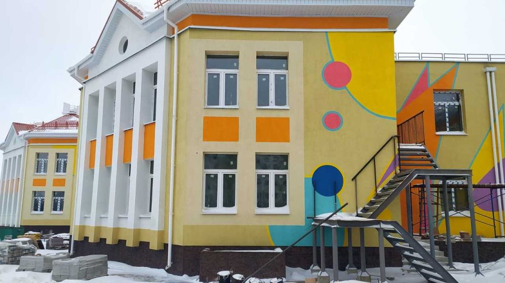 Строительство детского сада в пгт. Гвардейское Симферопольского района выполнено на 81%
